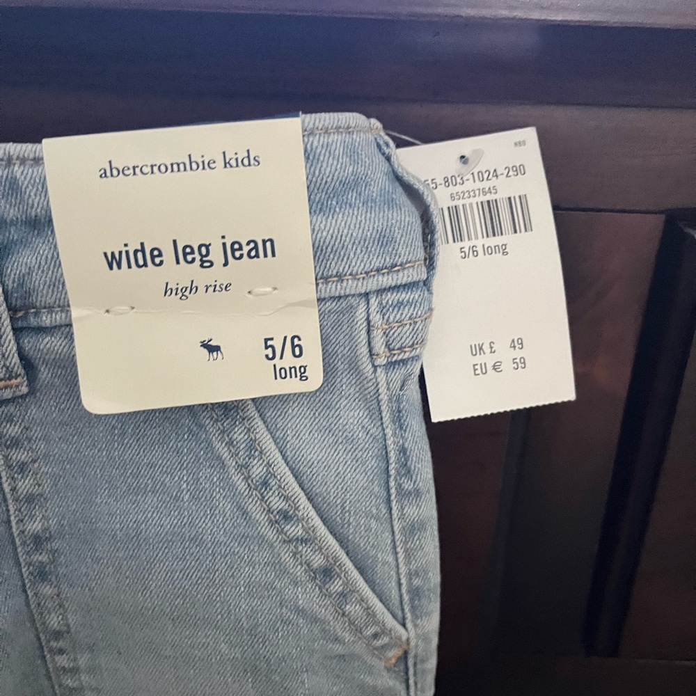 Girls Abercrombie wide leg jeans